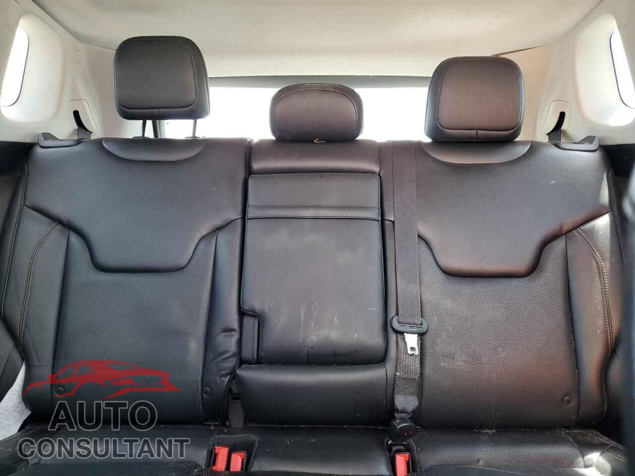 JEEP COMPASS 2018 - 3C4NJCCB4JT188480