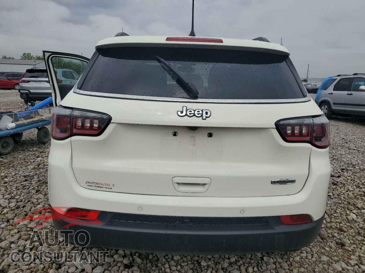 JEEP COMPASS 2018 - 3C4NJDBB7JT161765