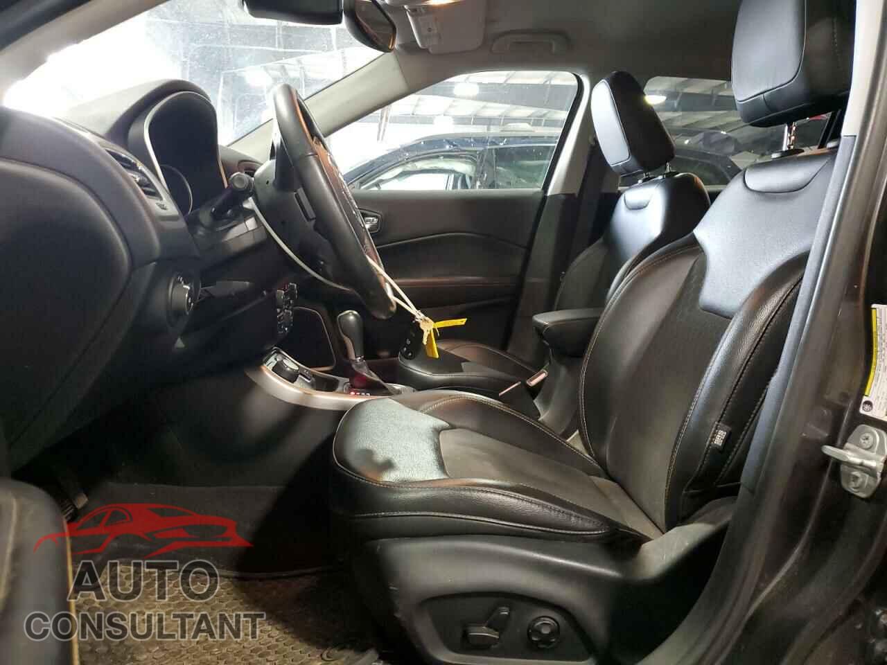 JEEP COMPASS 2019 - 3C4NJDBB4KT602544