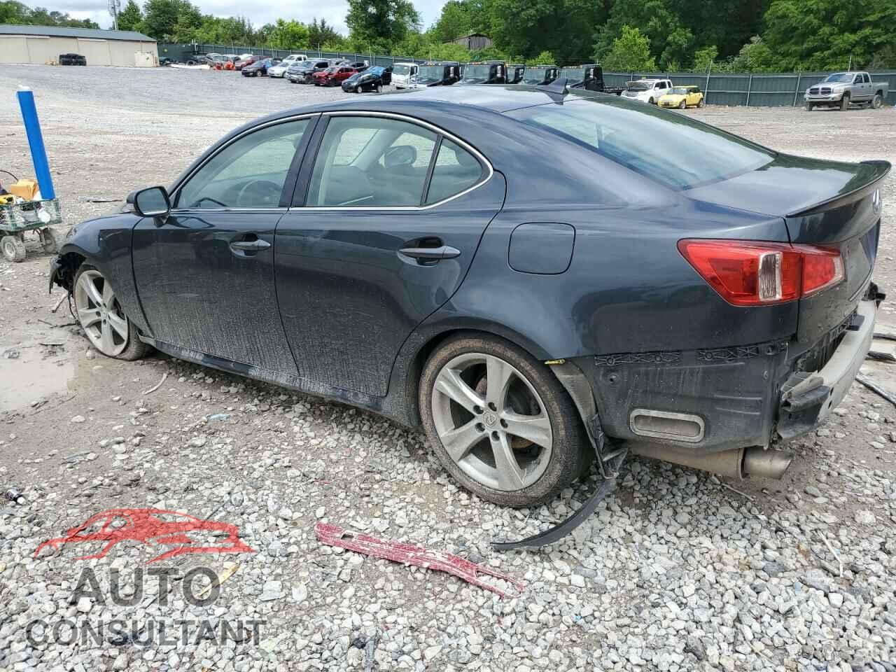 LEXUS IS 2011 - JTHBF5C2XB5138537