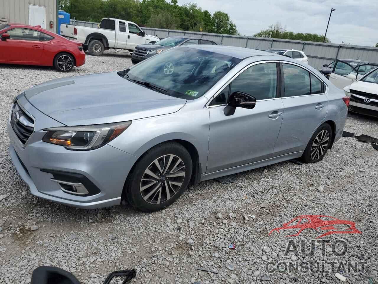 SUBARU LEGACY 2018 - 4S3BNAF62J3037837