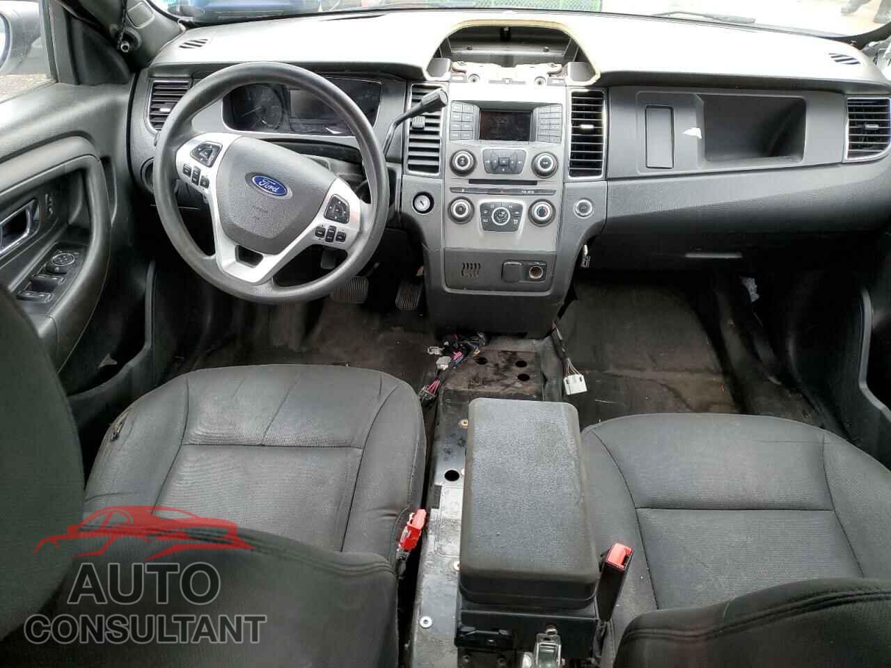 FORD TAURUS 2017 - 1FAHP2MT1HG145751