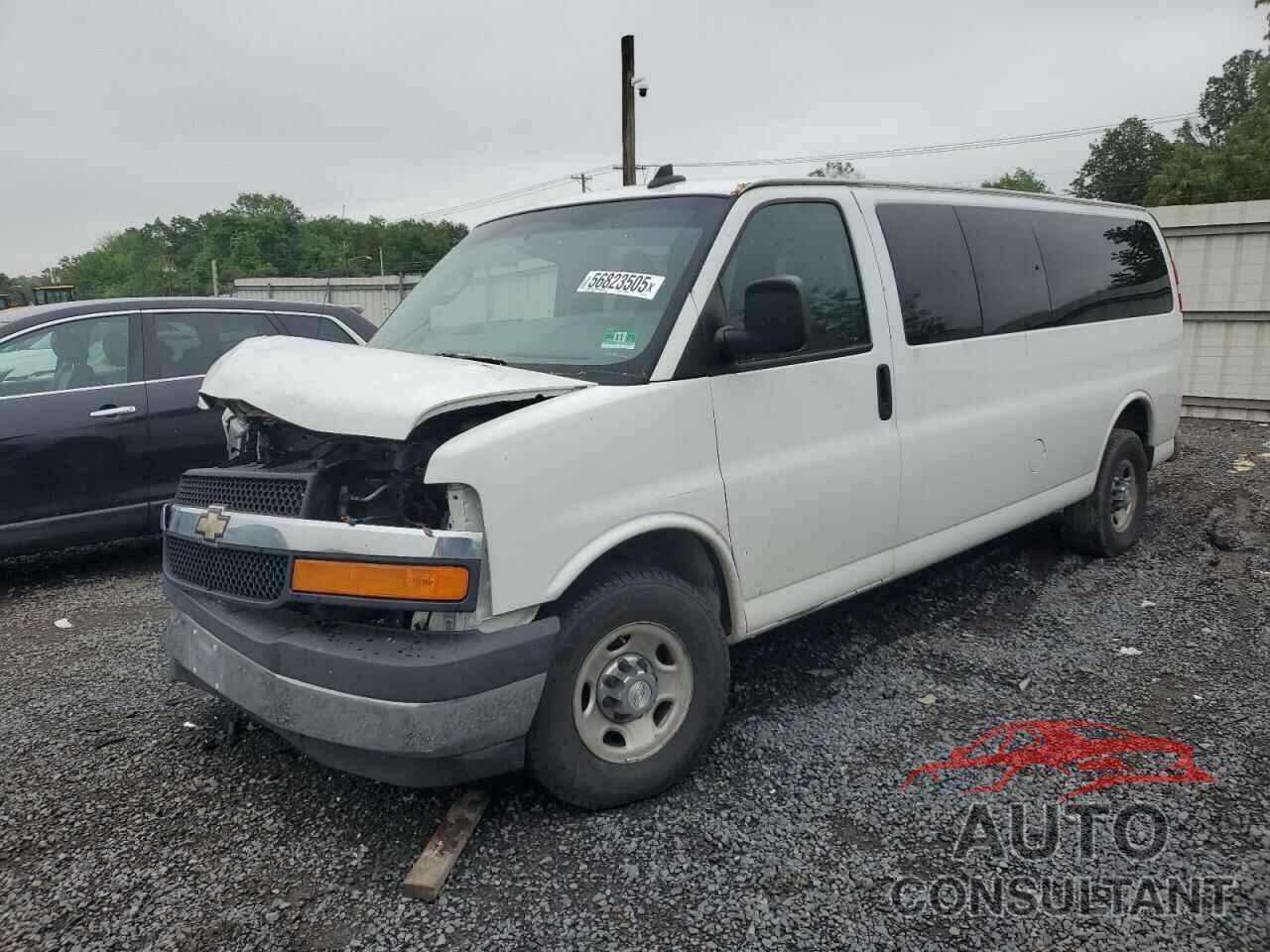 CHEVROLET EXPRESS 2017 - 1GAZGPFFXH1175877