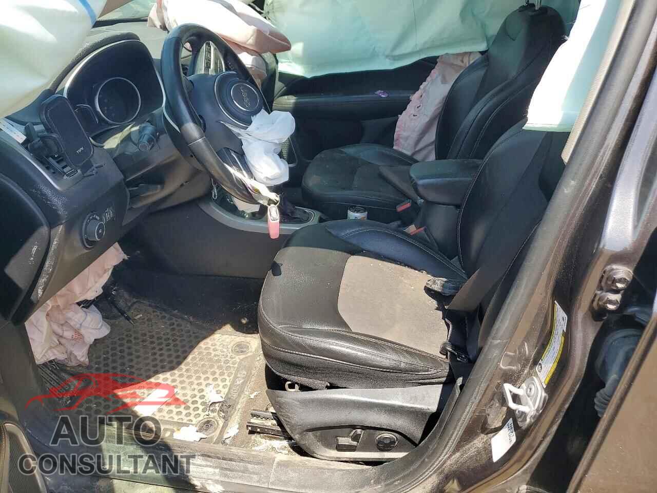 JEEP COMPASS 2019 - 3C4NJDBB0KT597326