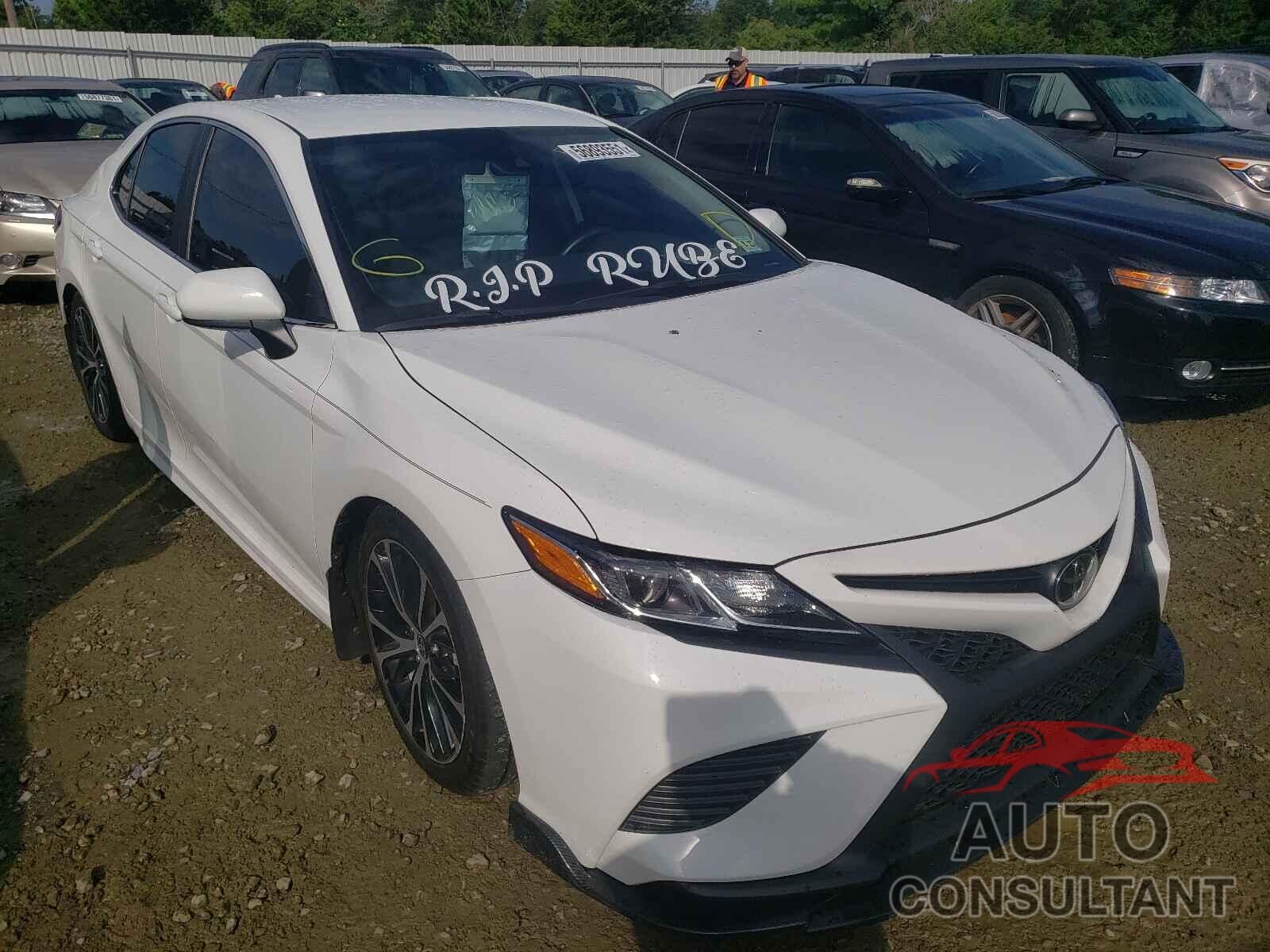 TOYOTA CAMRY 2020 - 4T1G11BK8LU004628