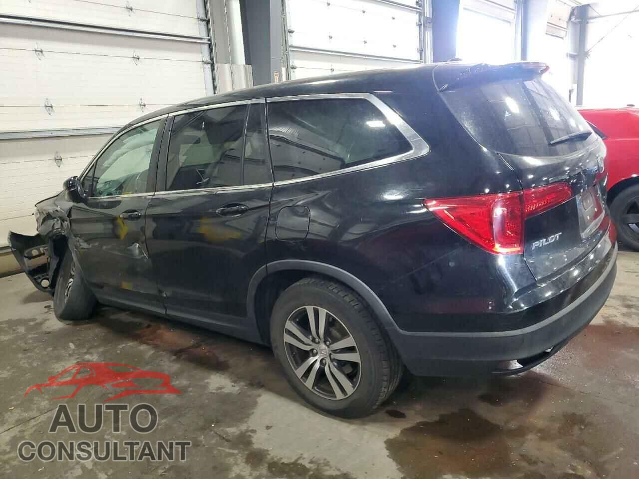 HONDA PILOT 2017 - 5FNYF6H72HB048375