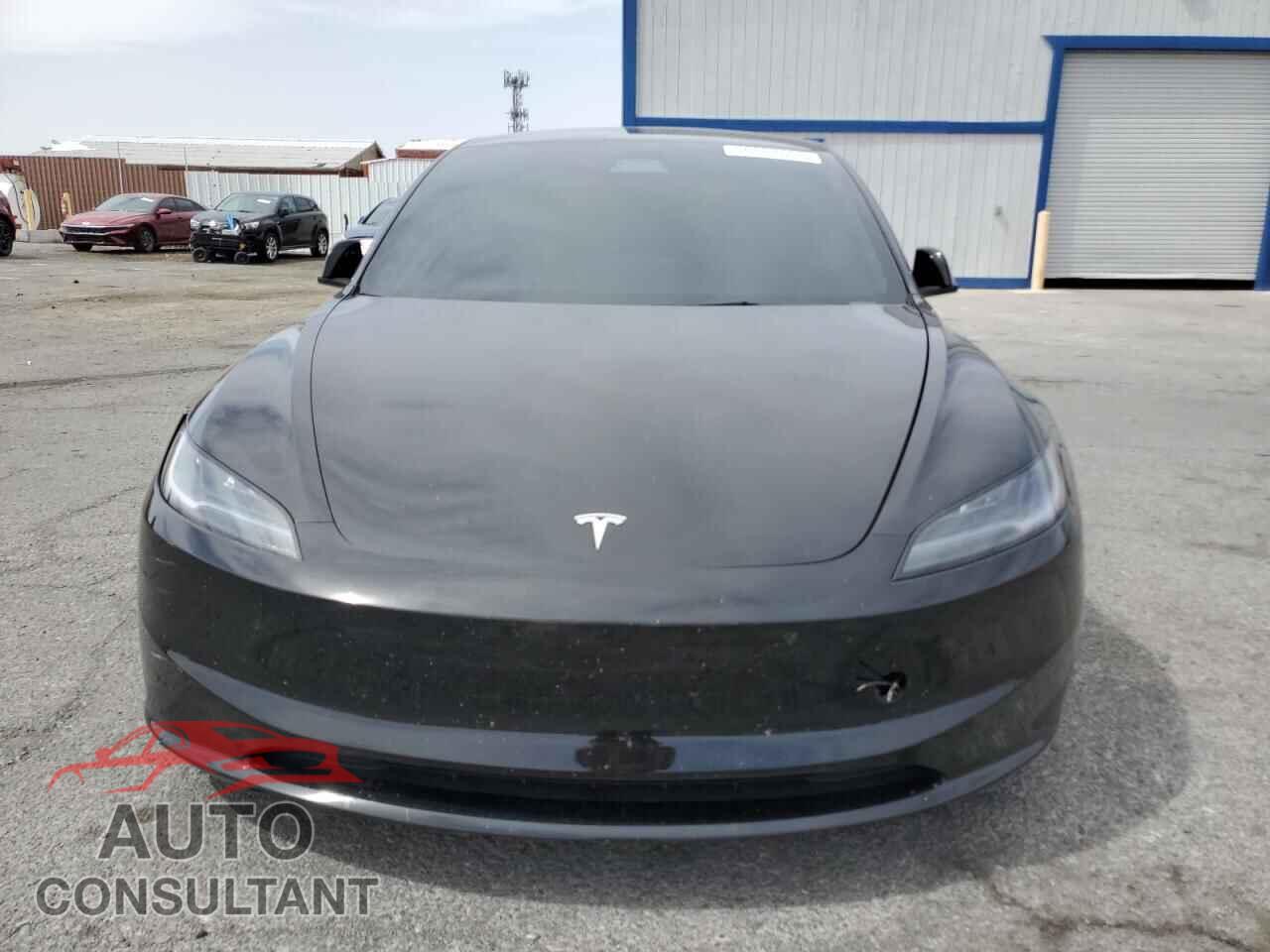 TESLA MODEL 3 2024 - 5YJ3E1EB4RF770814