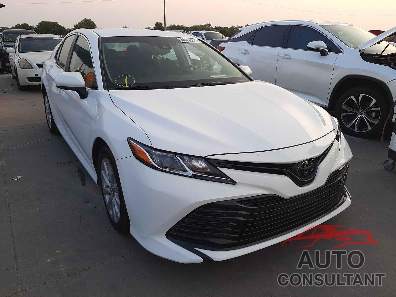 TOYOTA CAMRY 2019 - 4T1B11HK9KU228930