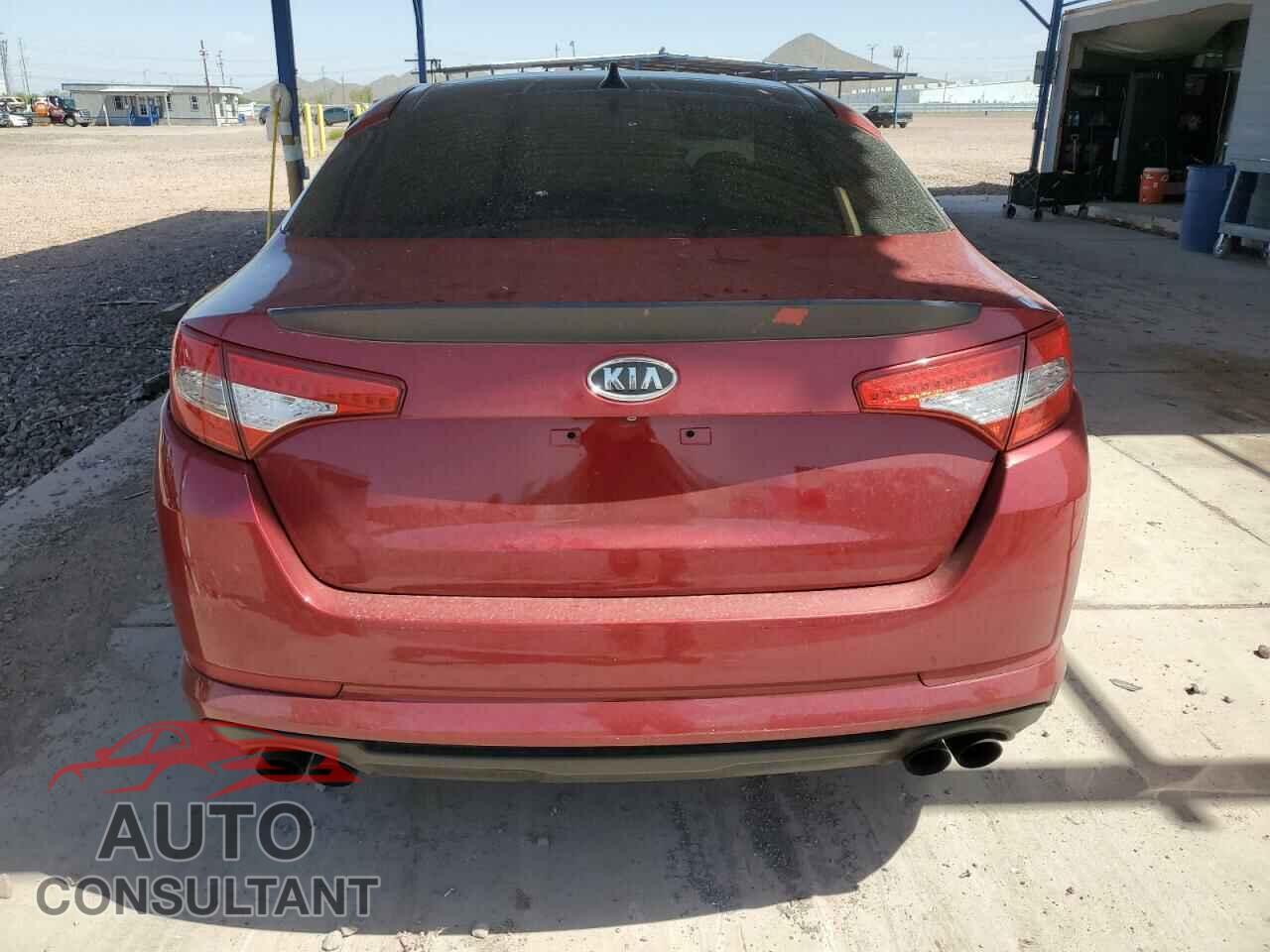 KIA OPTIMA 2012 - 5XXGR4A64CG004330