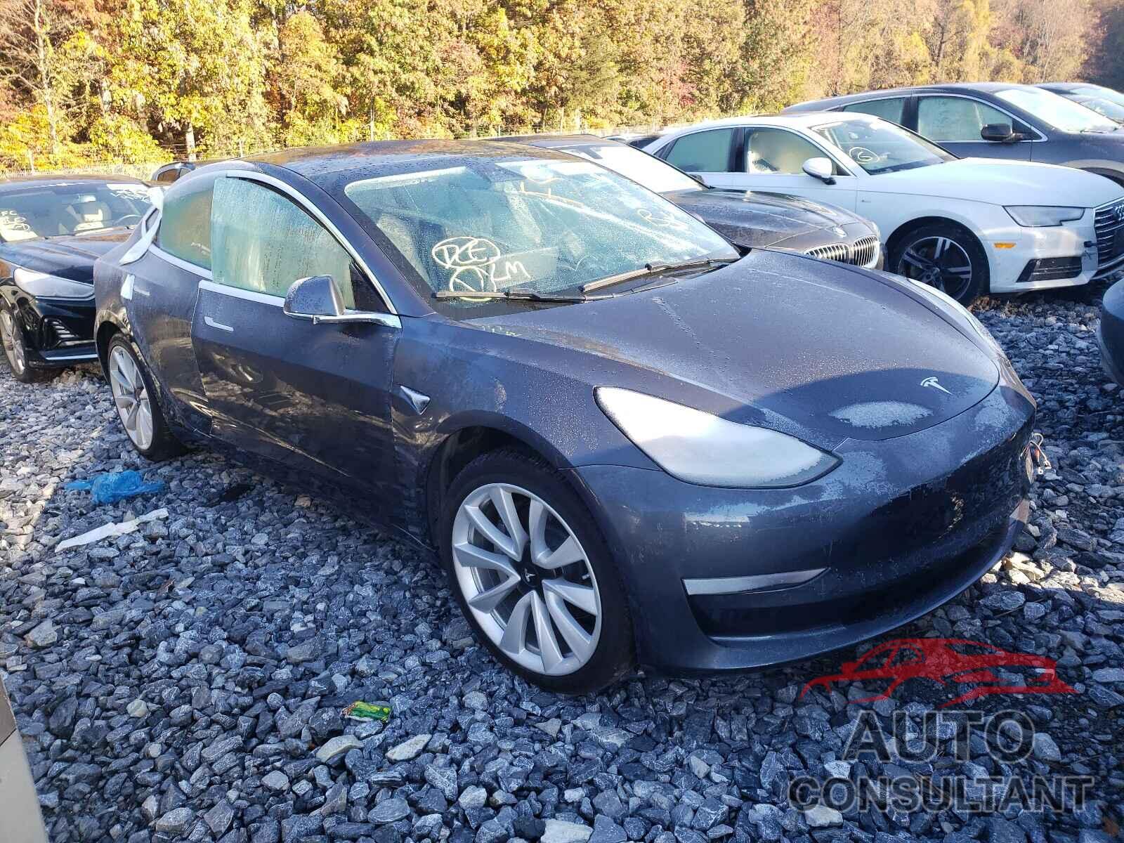 TESLA MODEL 3 2020 - 5YJ3E1EB4LF651037