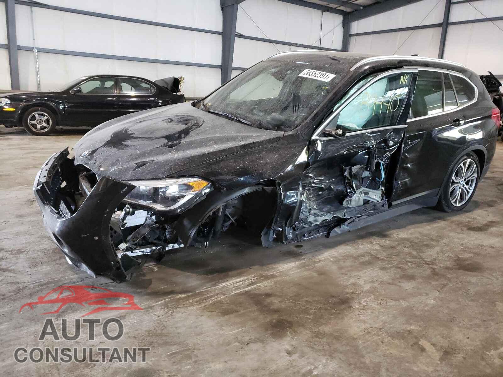 BMW X1 2017 - WBXHT3C32H5F70457