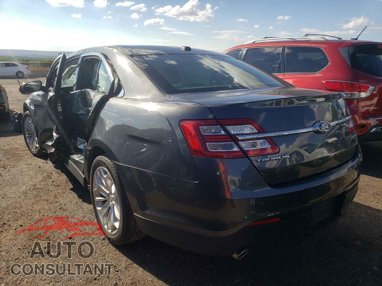 FORD TAURUS 2019 - 1FAHP2F84KG118317