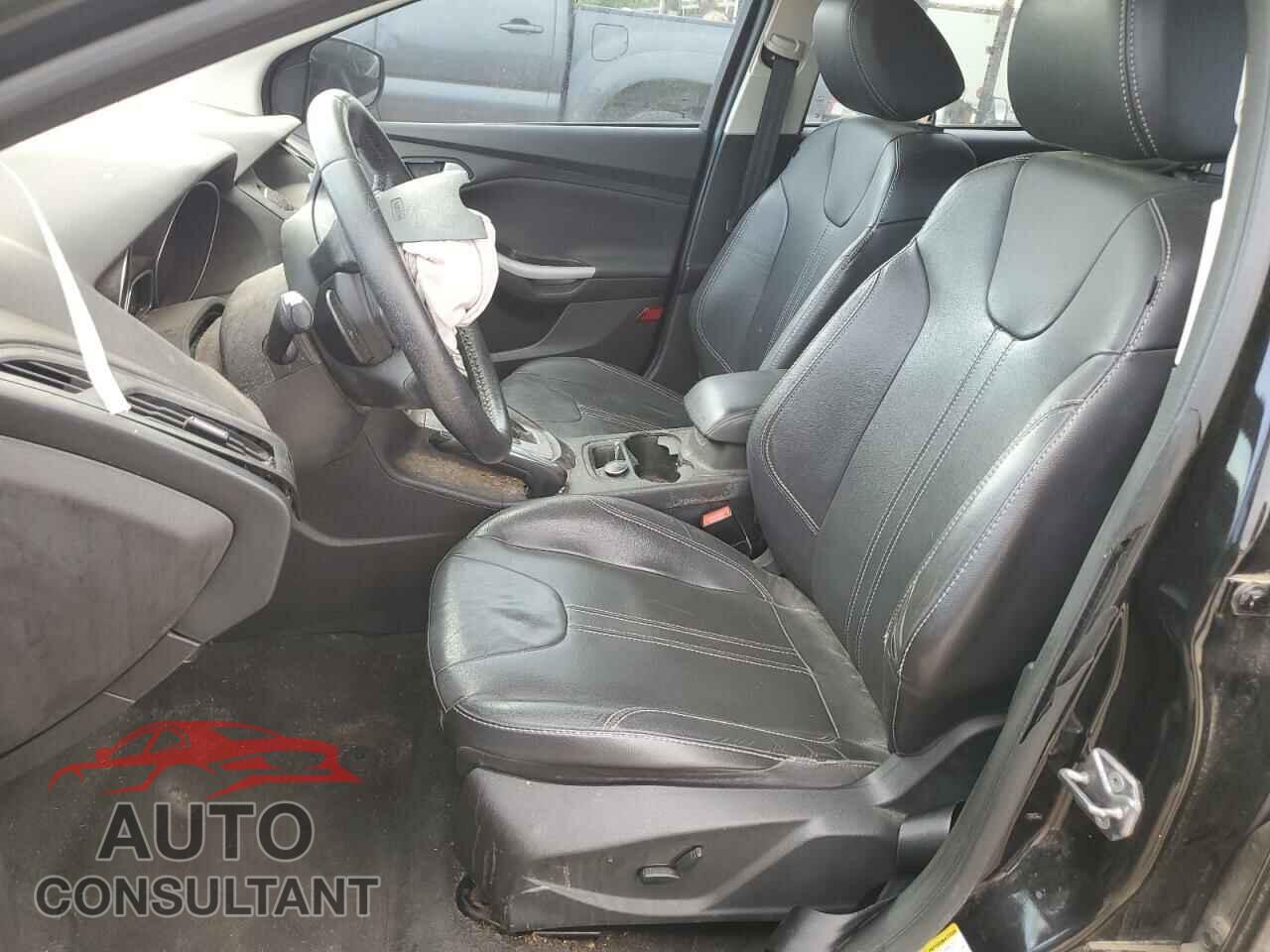 FORD FOCUS 2013 - 1FADP3K26DL149312