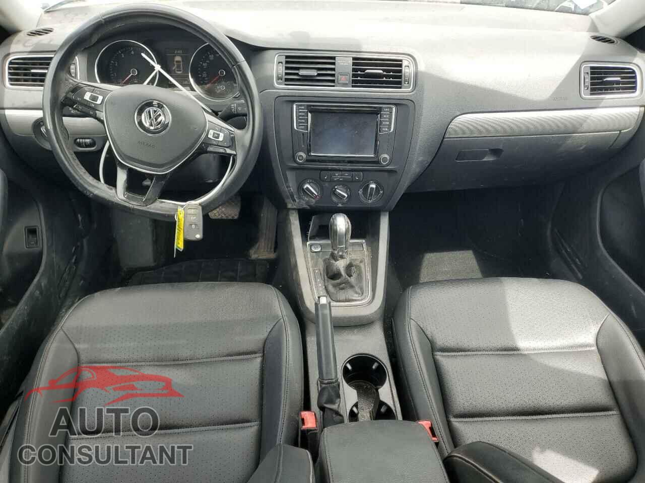 VOLKSWAGEN JETTA 2017 - 3VWDB7AJ6HM297597