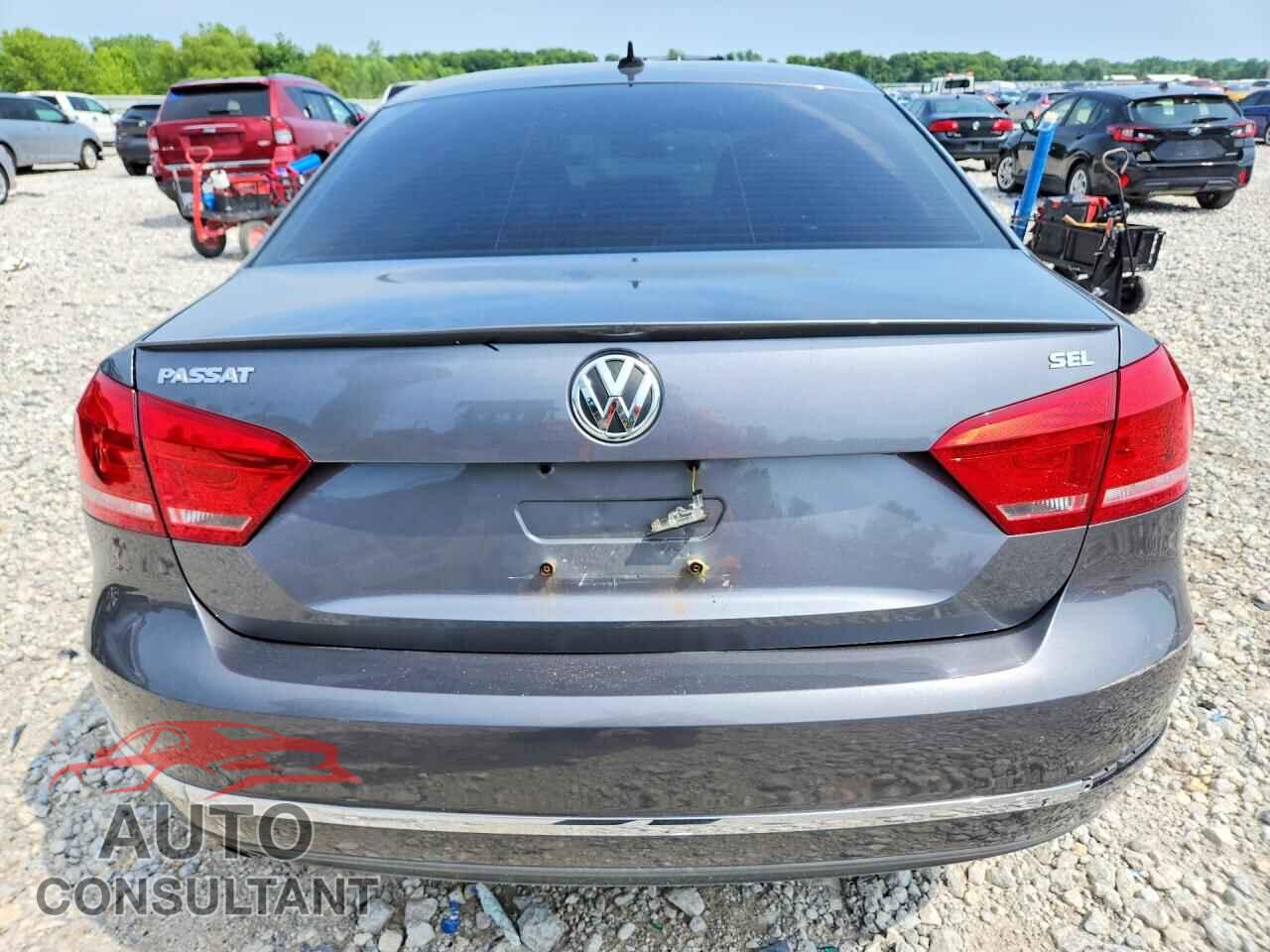 VOLKSWAGEN PASSAT 2012 - 1VWCP7A31CC022583