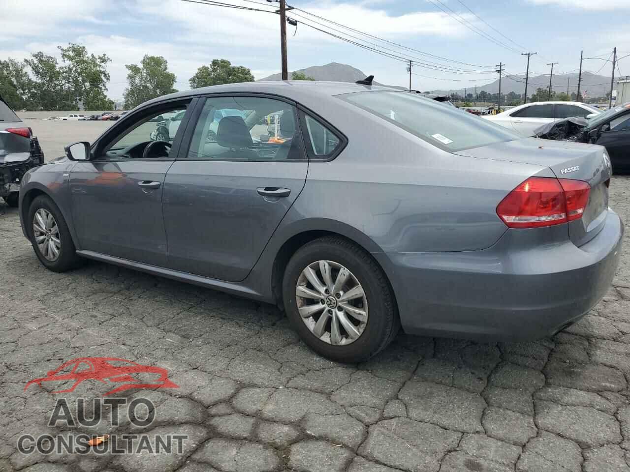 VOLKSWAGEN PASSAT 2015 - 1VWAT7A30FC044646