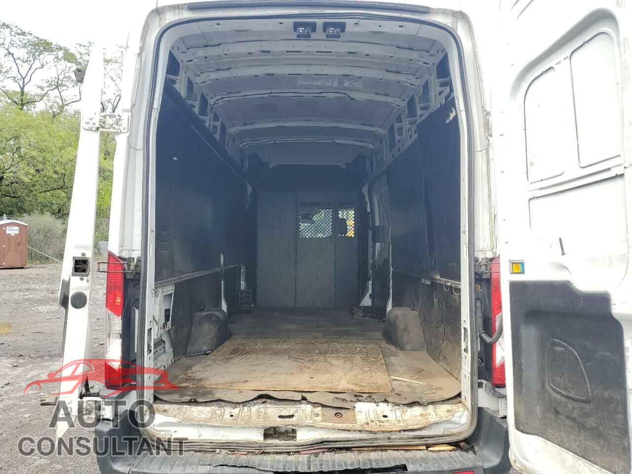FORD TRANSIT 2015 - 1FTNR3XM8FKB23144
