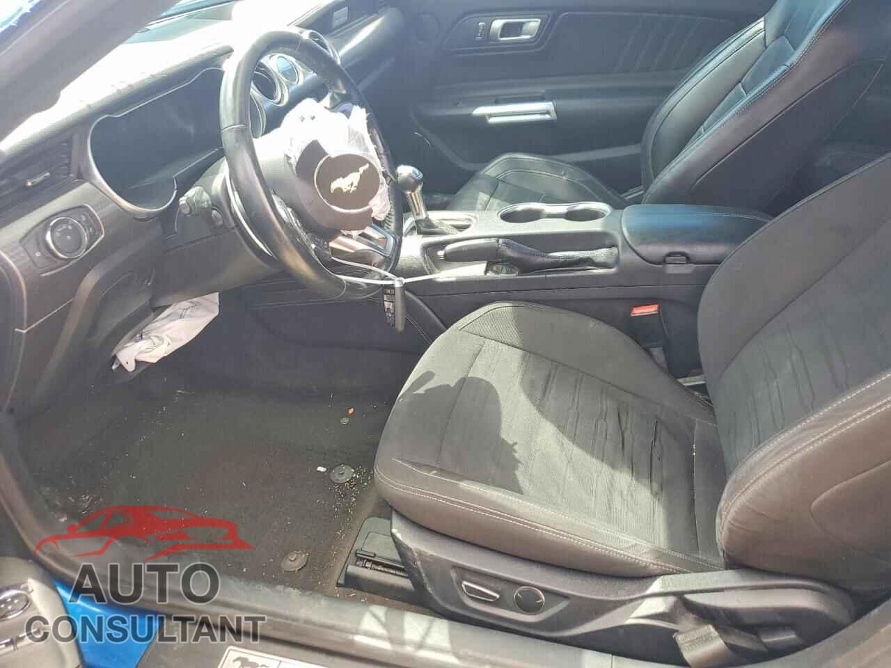 FORD MUSTANG 2019 - 1FA6P8CF0K5101877