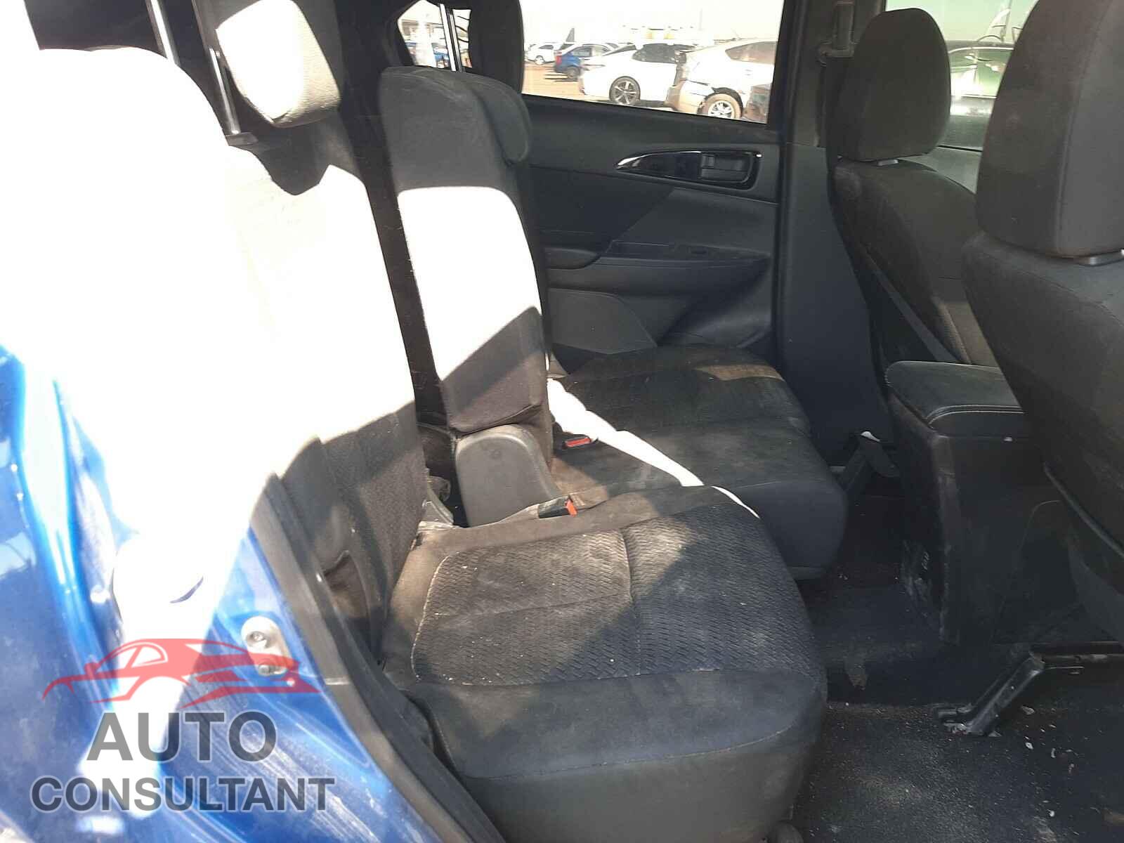 MITSUBISHI ECLIPSE 2018 - JA4AT4AA5JZ065220