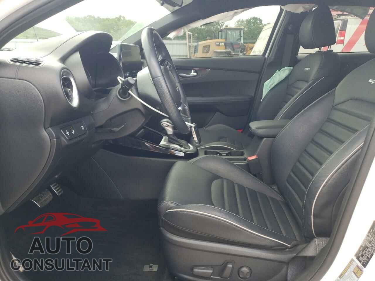 KIA FORTE 2022 - 3KPF54AD7NE496871