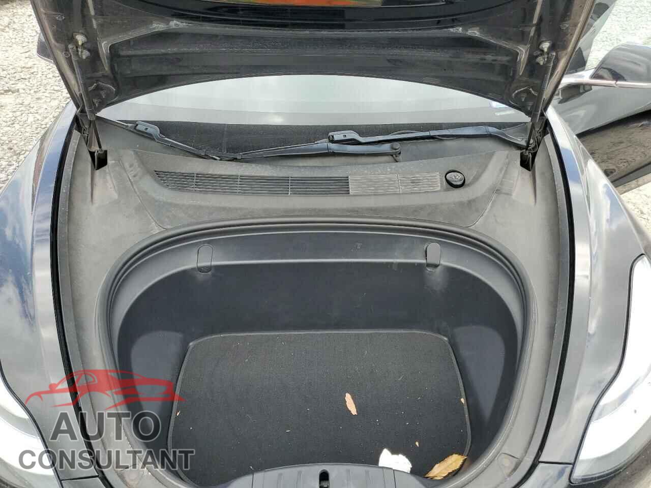 TESLA MODEL 3 2018 - 5YJ3E1EBXJF170318