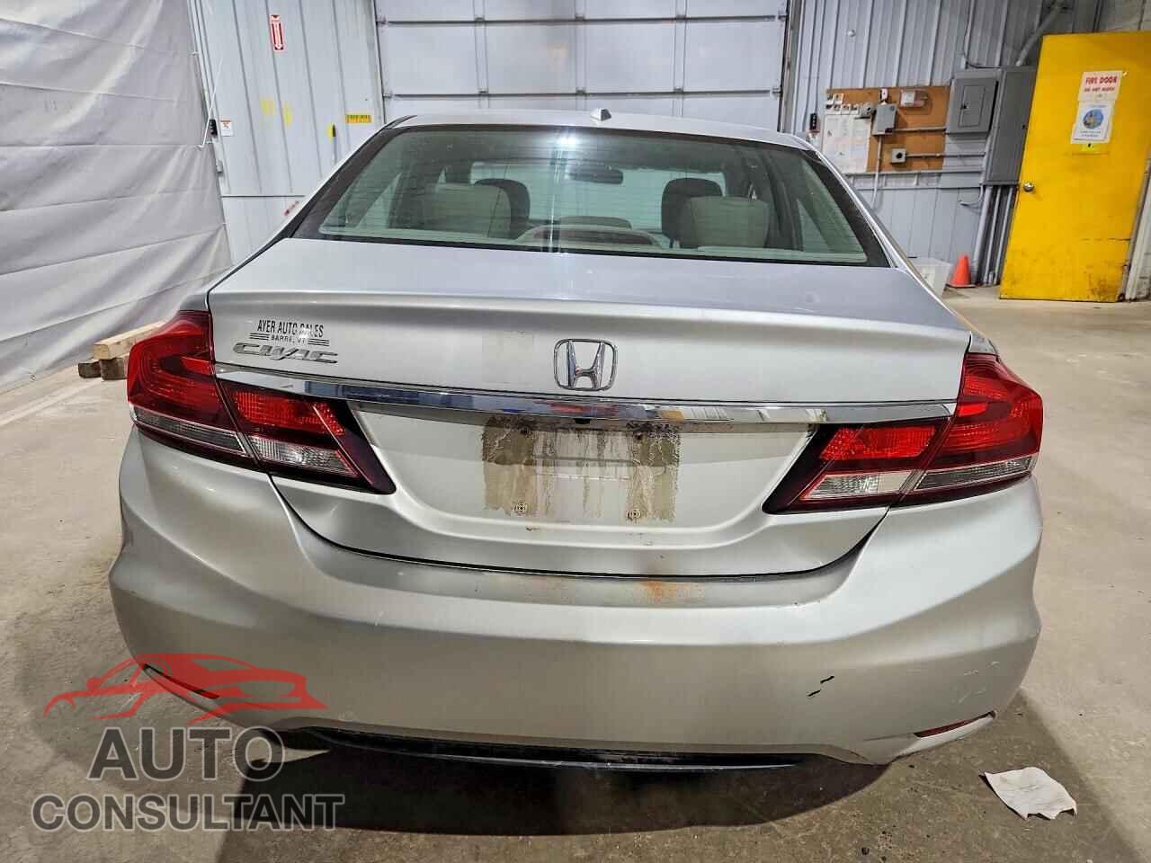 HONDA CIVIC 2013 - 19XFB2F95DE253012