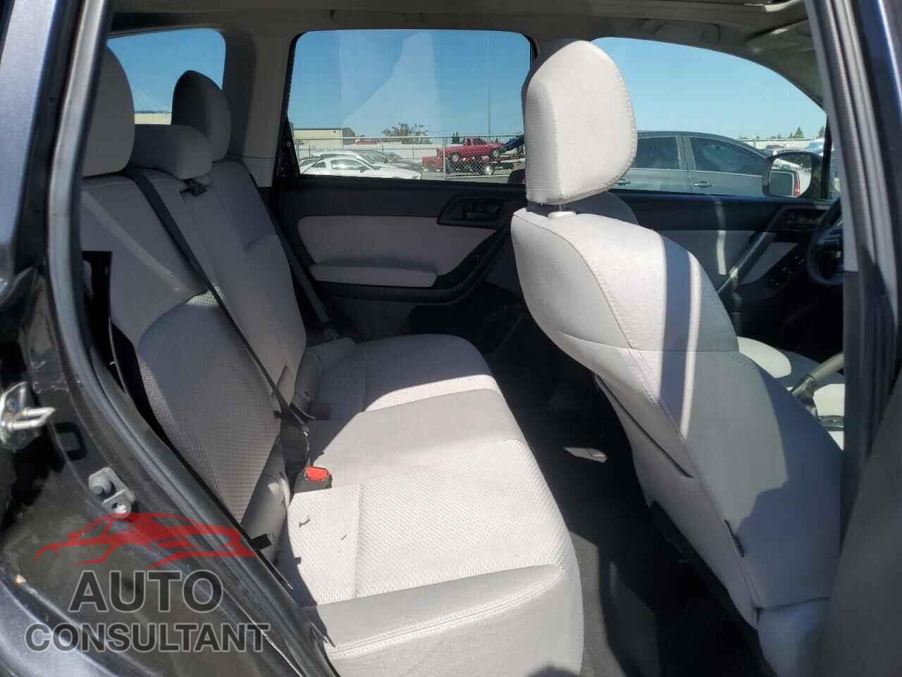 SUBARU FORESTER 2015 - JF2SJADC3FH842259