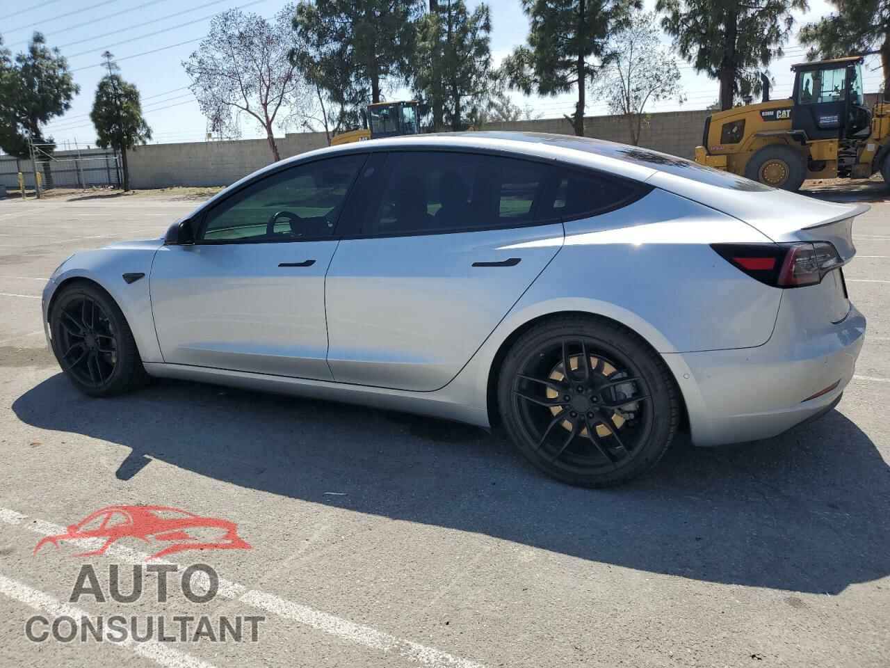 TESLA MODEL 3 2018 - 5YJ3E1EA3JF039481