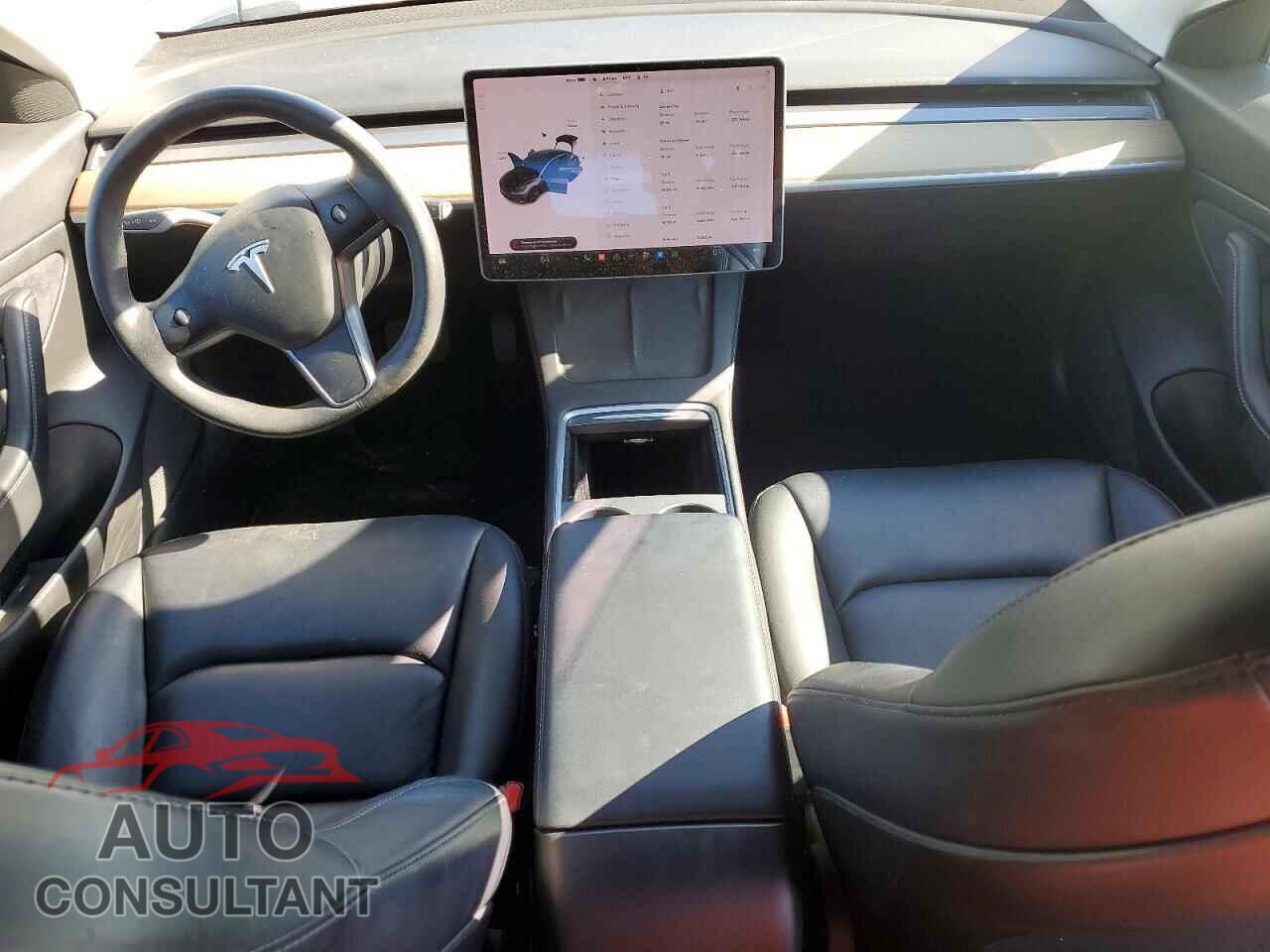 TESLA MODEL 3 2021 - 5YJ3E1EA8MF913327