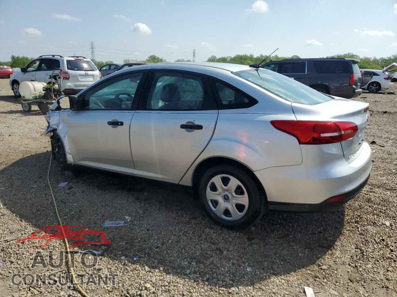 FORD FOCUS 2017 - 1FADP3E24HL202882