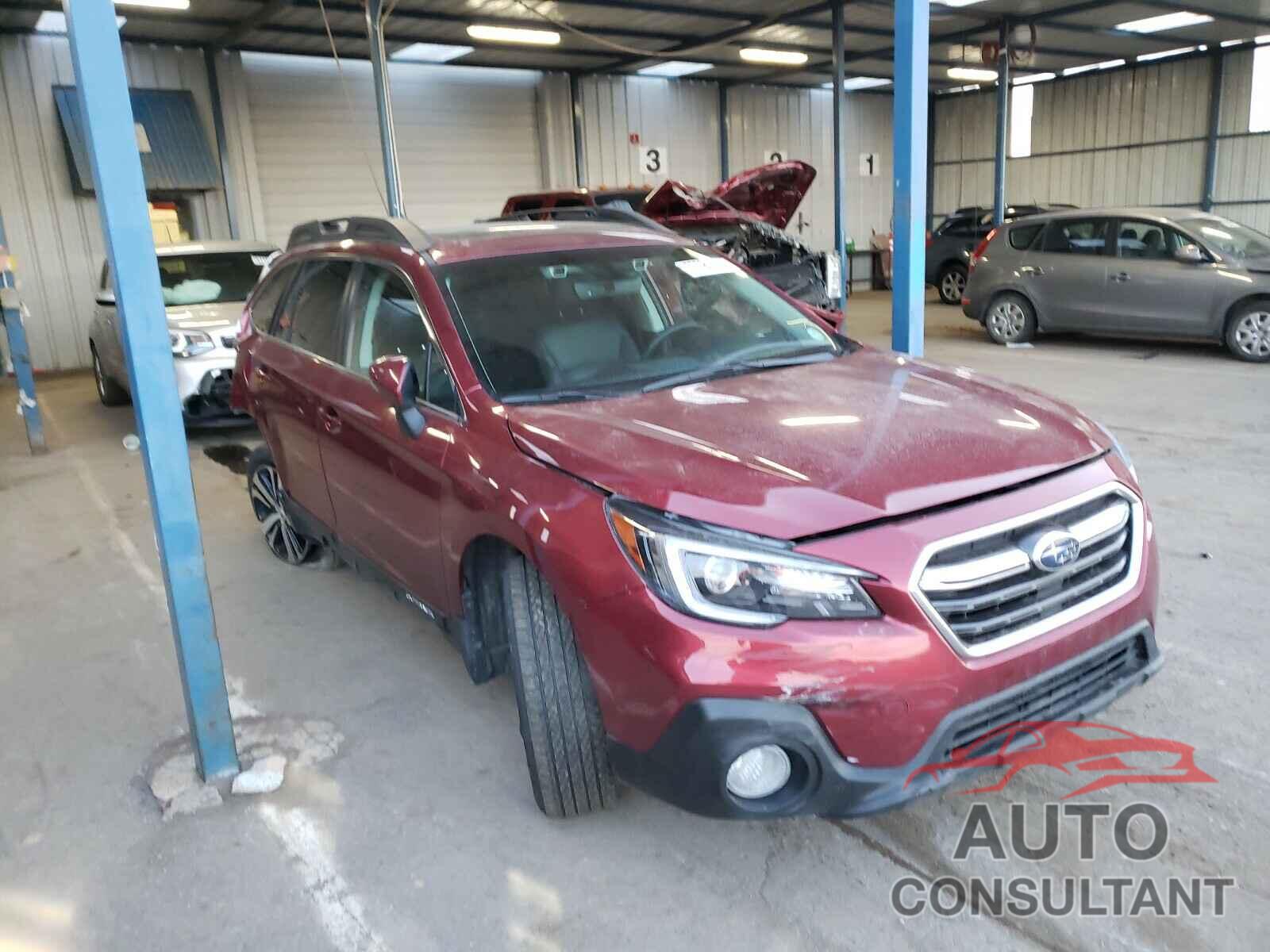 SUBARU OUTBACK 2018 - 4S4BSENCXJ3308209
