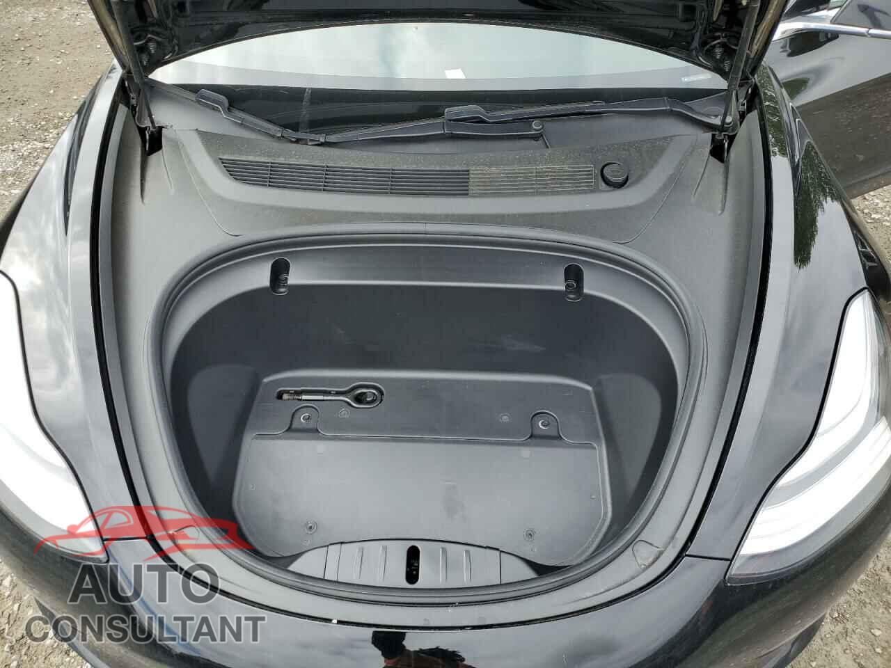 TESLA MODEL 3 2020 - 5YJ3E1EB1LF741780
