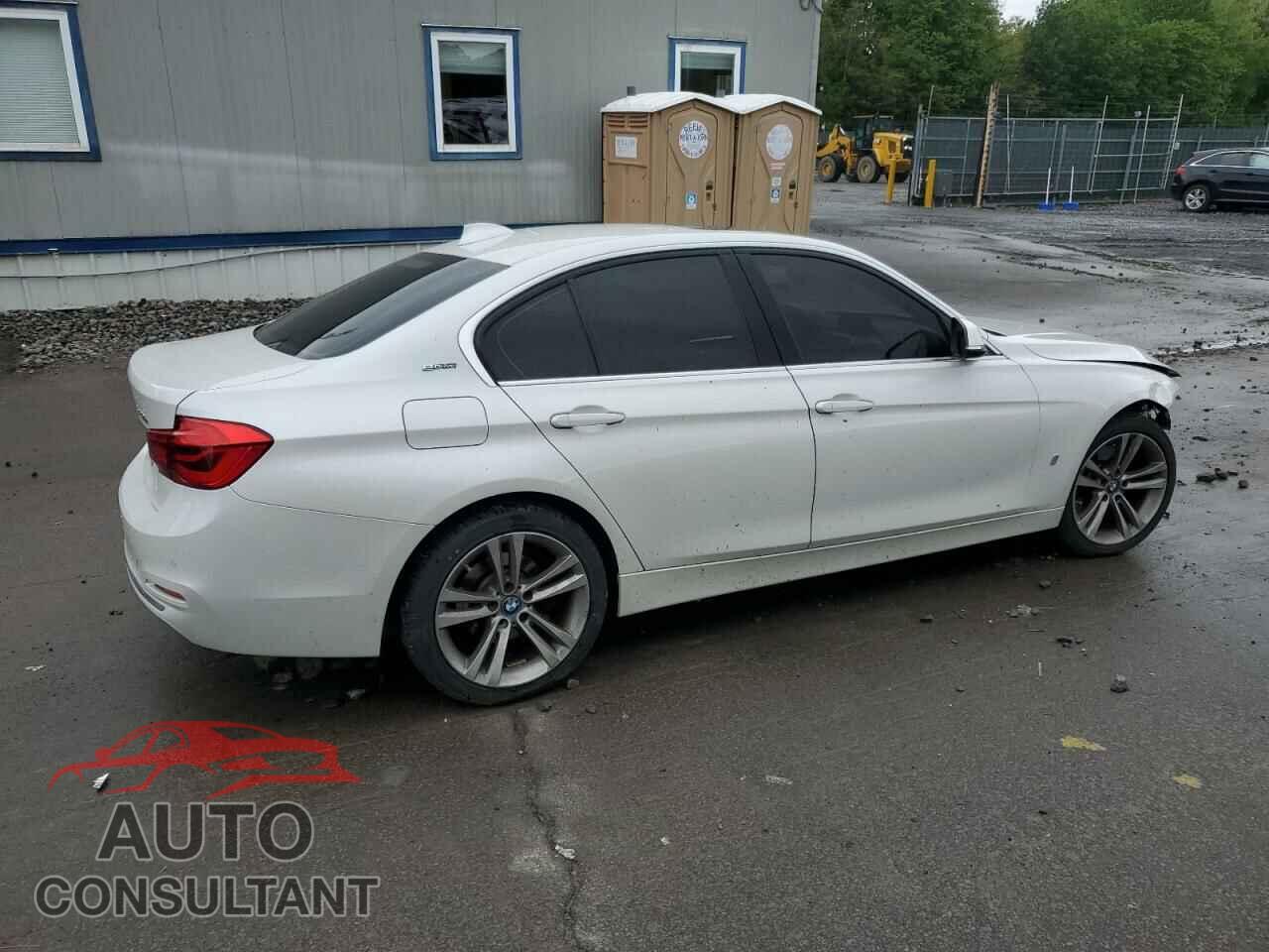 BMW 3 SERIES 2017 - WBA8E1C35HA029870