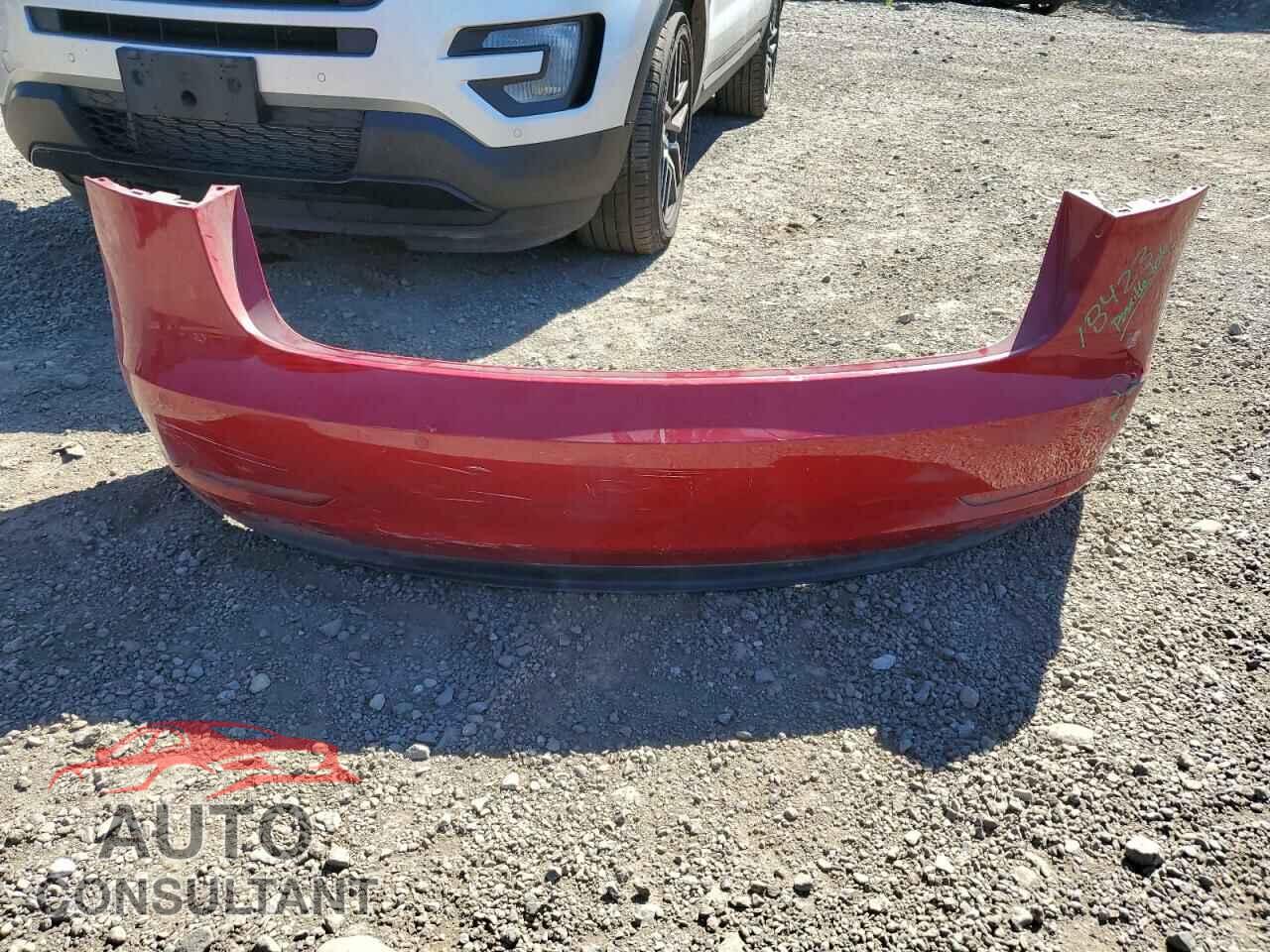 TESLA MODEL 3 2018 - 5YJ3E1EB0JF099646