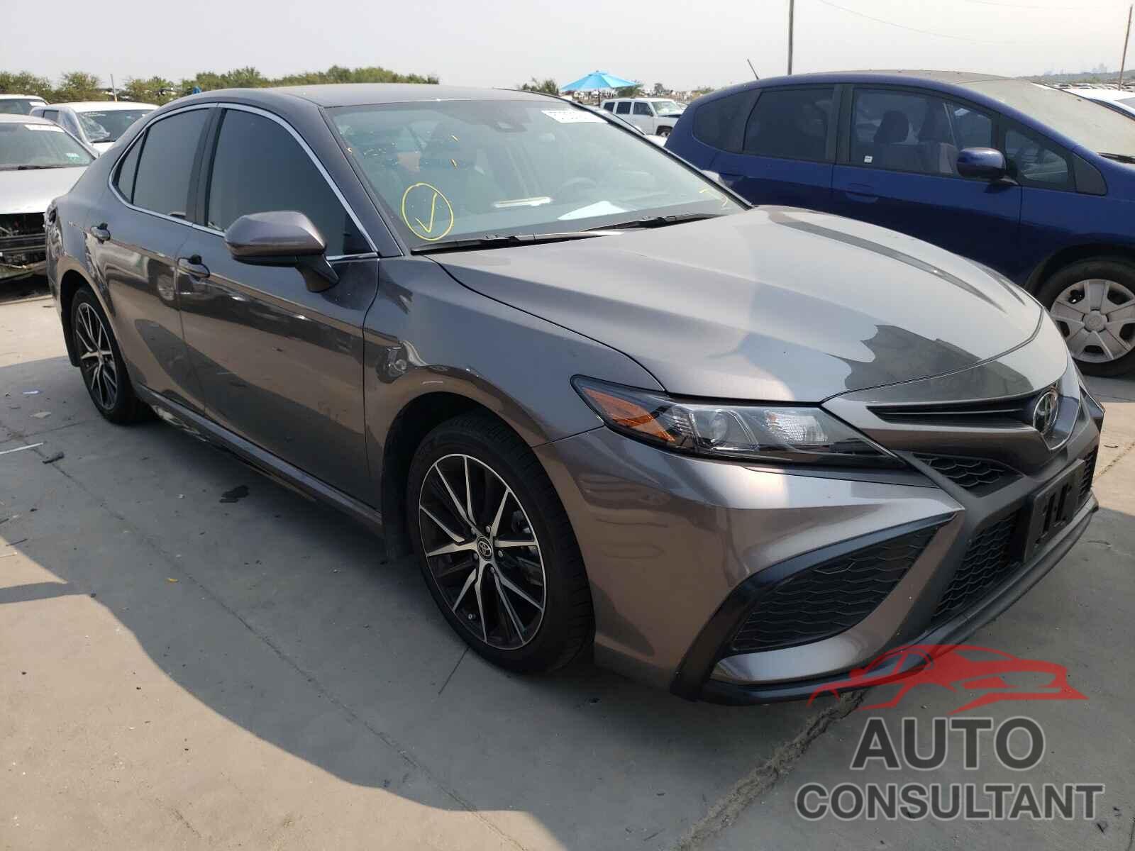 TOYOTA CAMRY 2021 - 4T1G11AK9MU542015