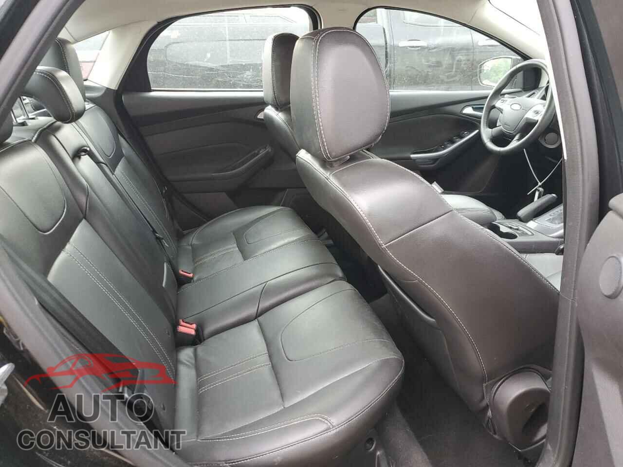 FORD FOCUS 2014 - 1FADP3J27EL443241