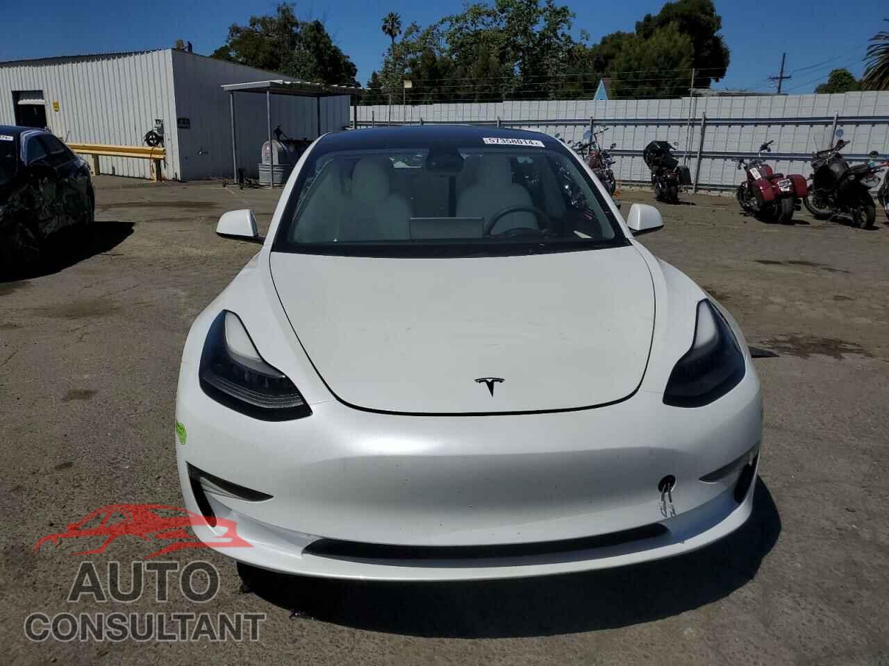 TESLA MODEL 3 2023 - 5YJ3E1EA4PF464734