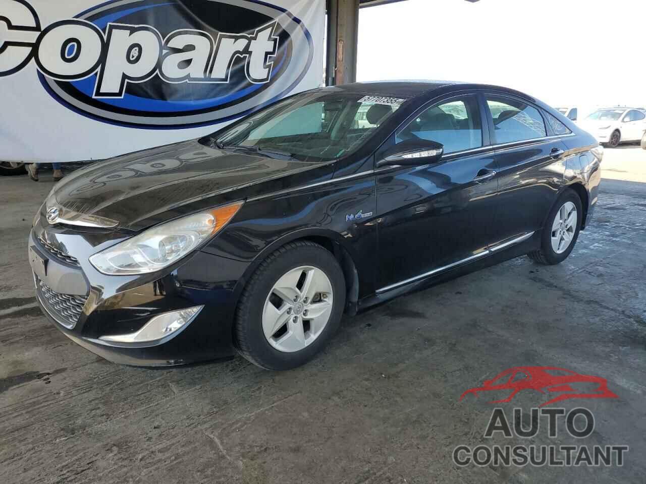 HYUNDAI SONATA 2011 - KMHEC4A42BA006493