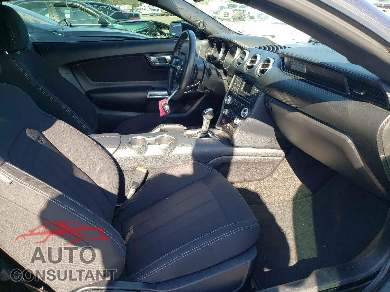 FORD MUSTANG 2018 - 1FA6P8TH9J5170826