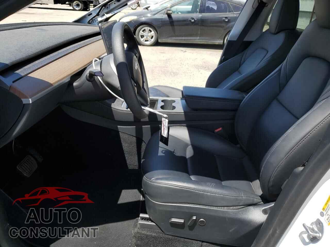 TESLA MODEL Y 2023 - 7SAYGDED4PF934193