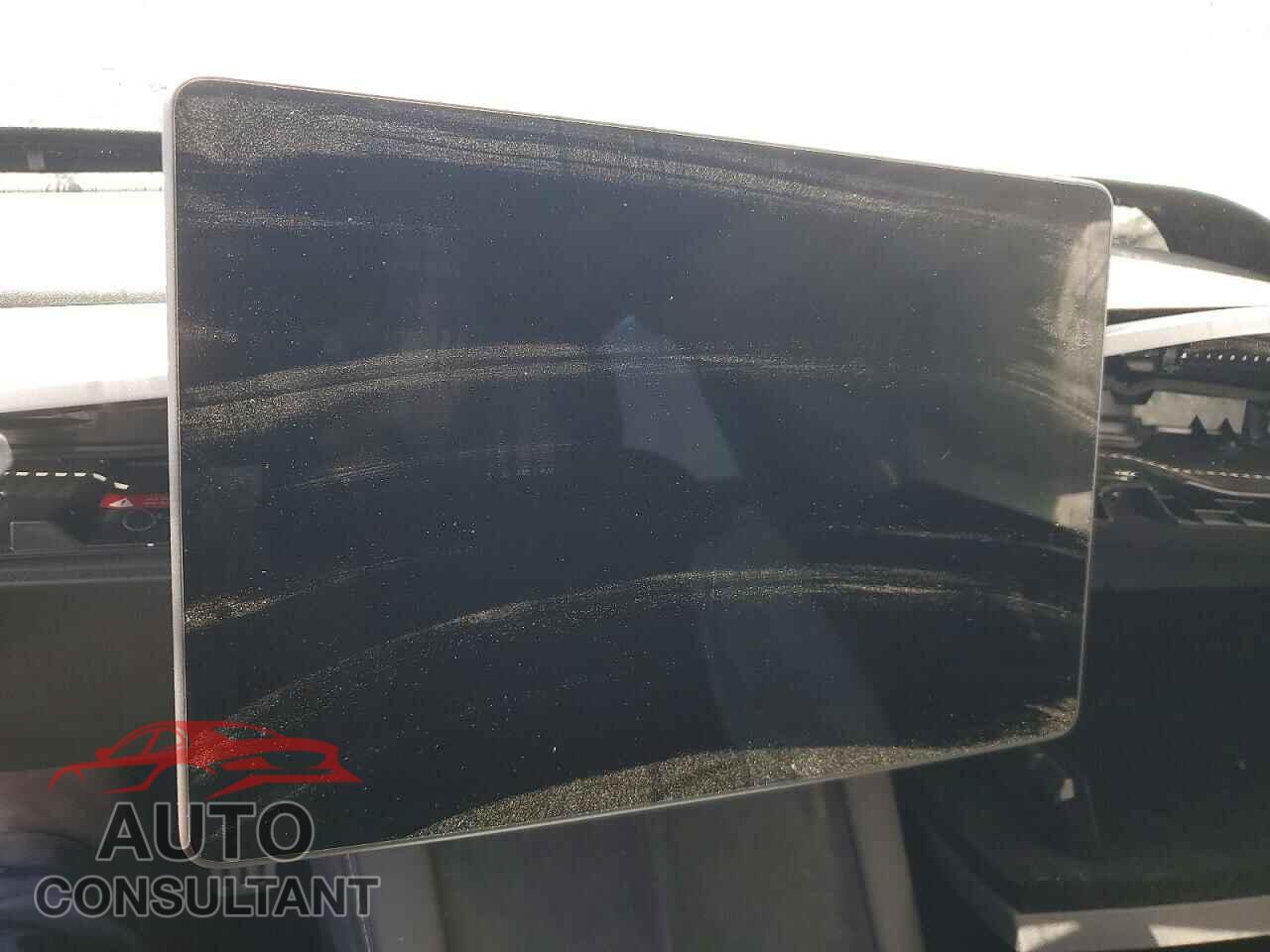 TESLA MODEL 3 2023 - 5YJ3E1EC0PF676628