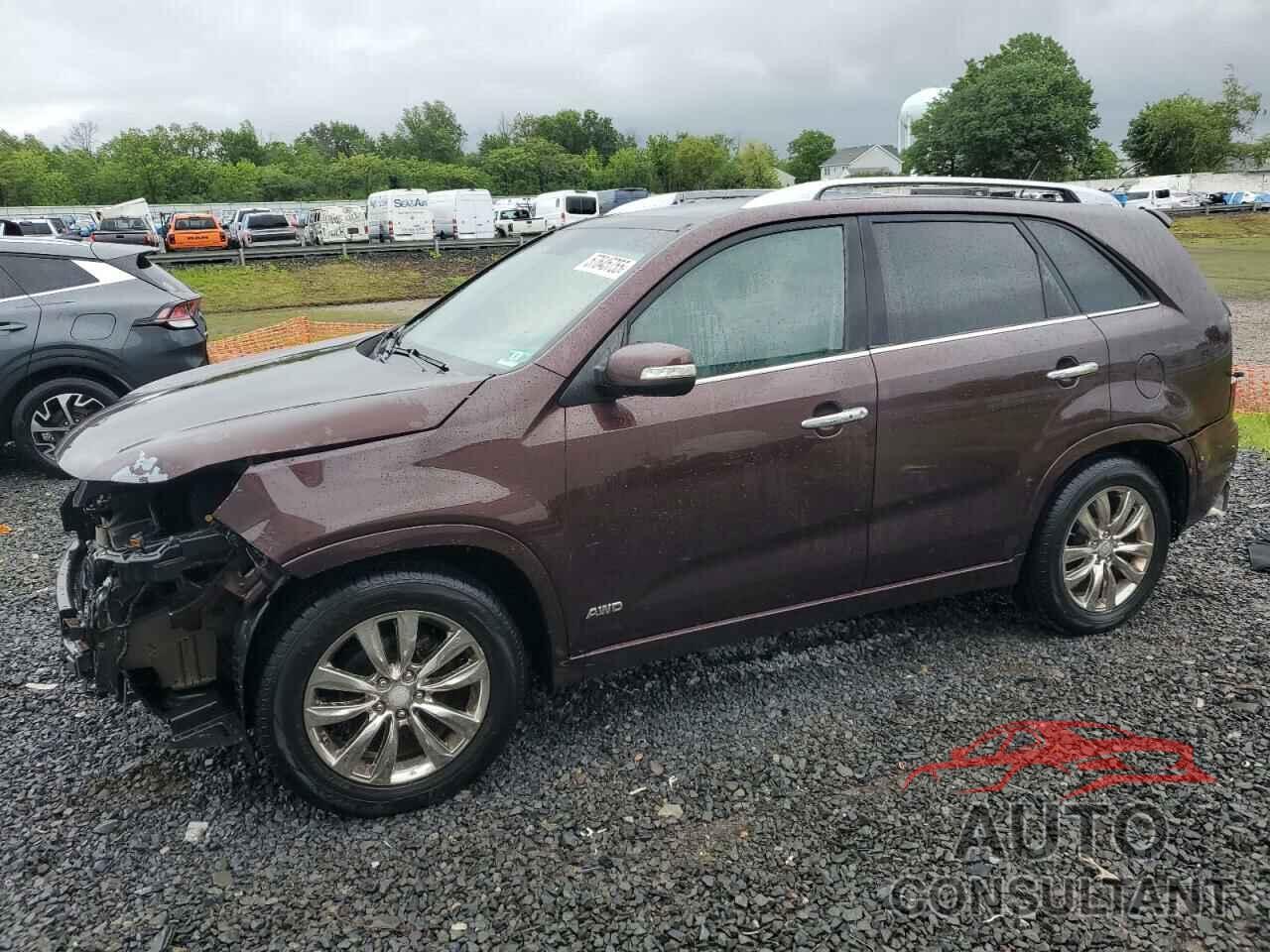 KIA SORENTO 2011 - 5XYKWDA21BG093204