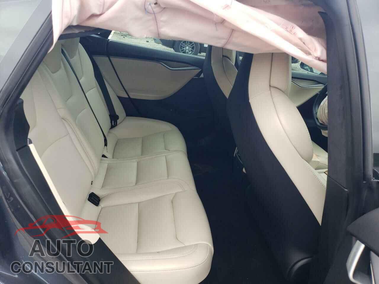 TESLA MODEL S 2020 - 5YJSA1E24LF360335