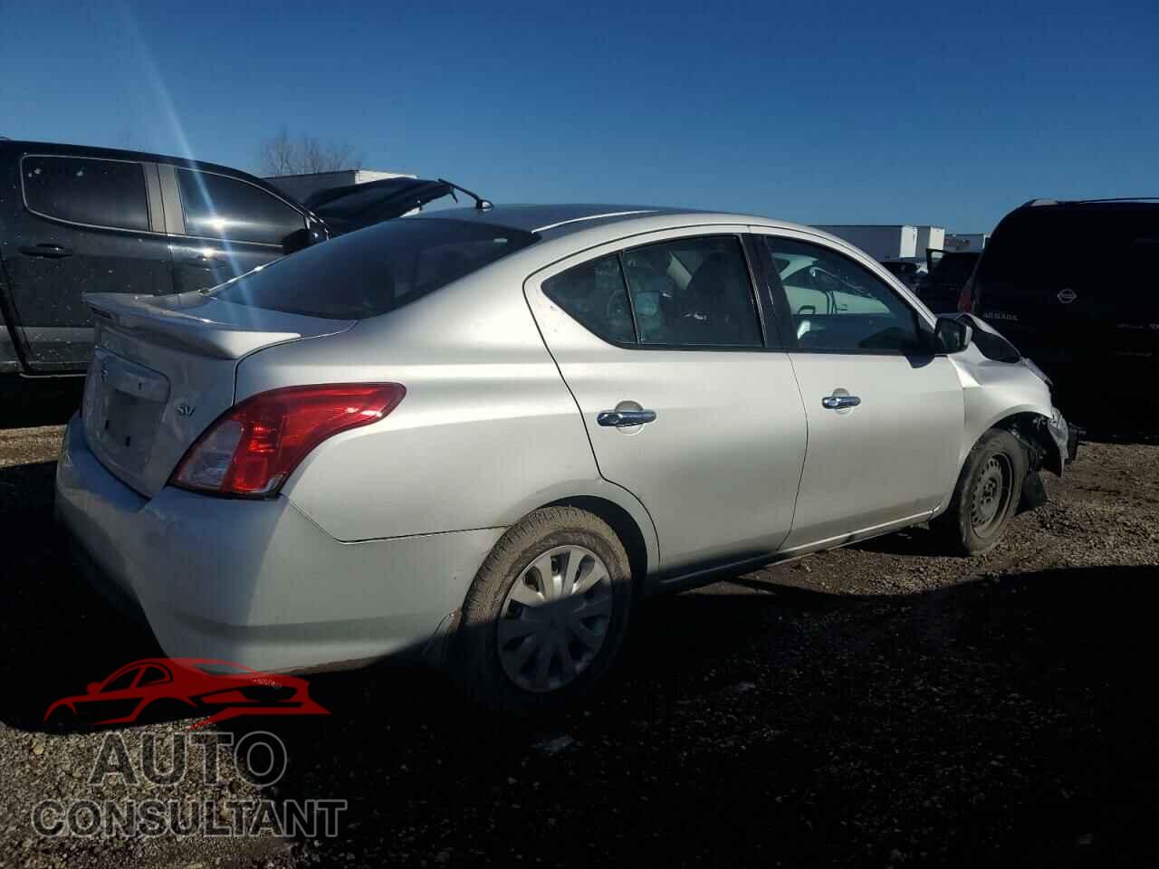 NISSAN VERSA 2017 - 3N1CN7AP9HL902425