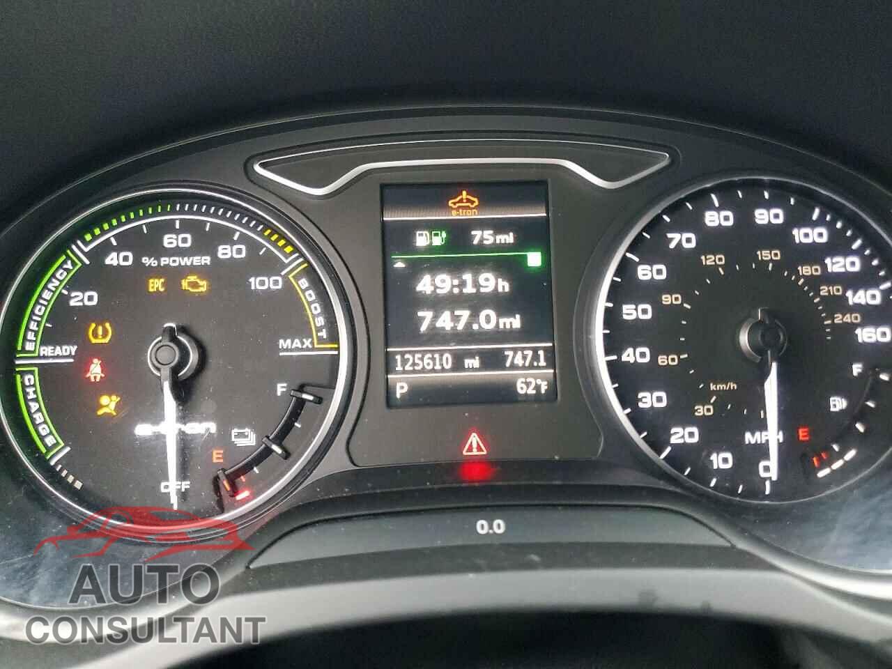 AUDI A3 2017 - WAUUPBFF8HA096547