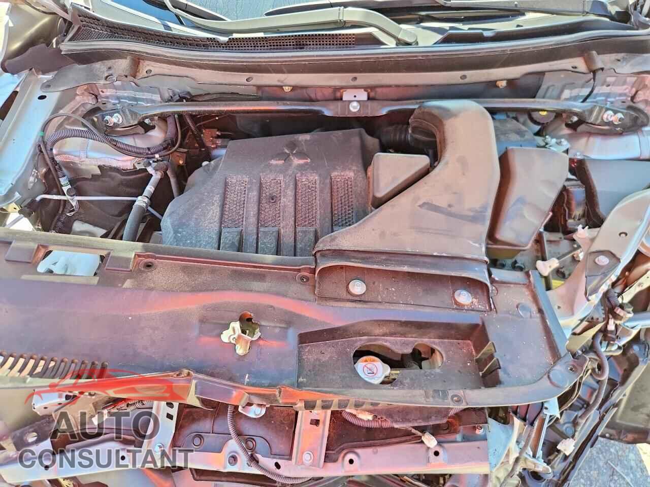 MITSUBISHI ECLIPSE 2024 - JA4ATWAA5RZ014839