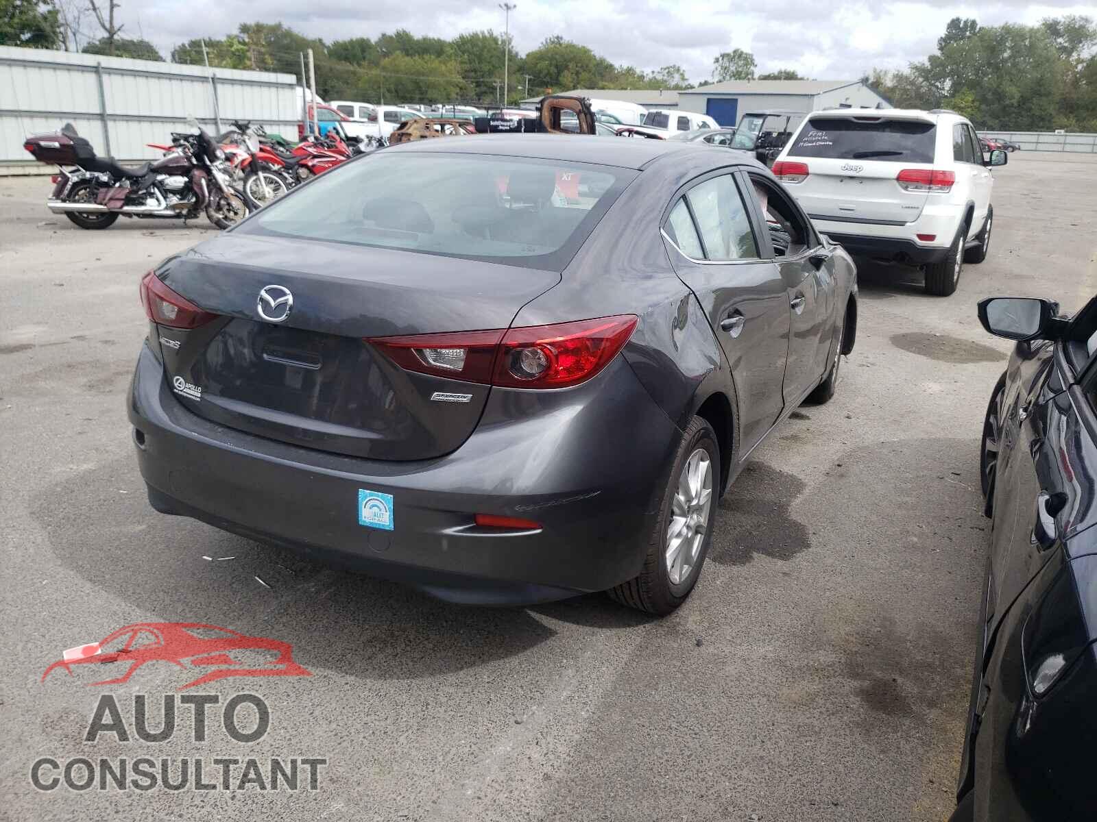 MAZDA 3 2017 - 3MZBN1U73HM111249