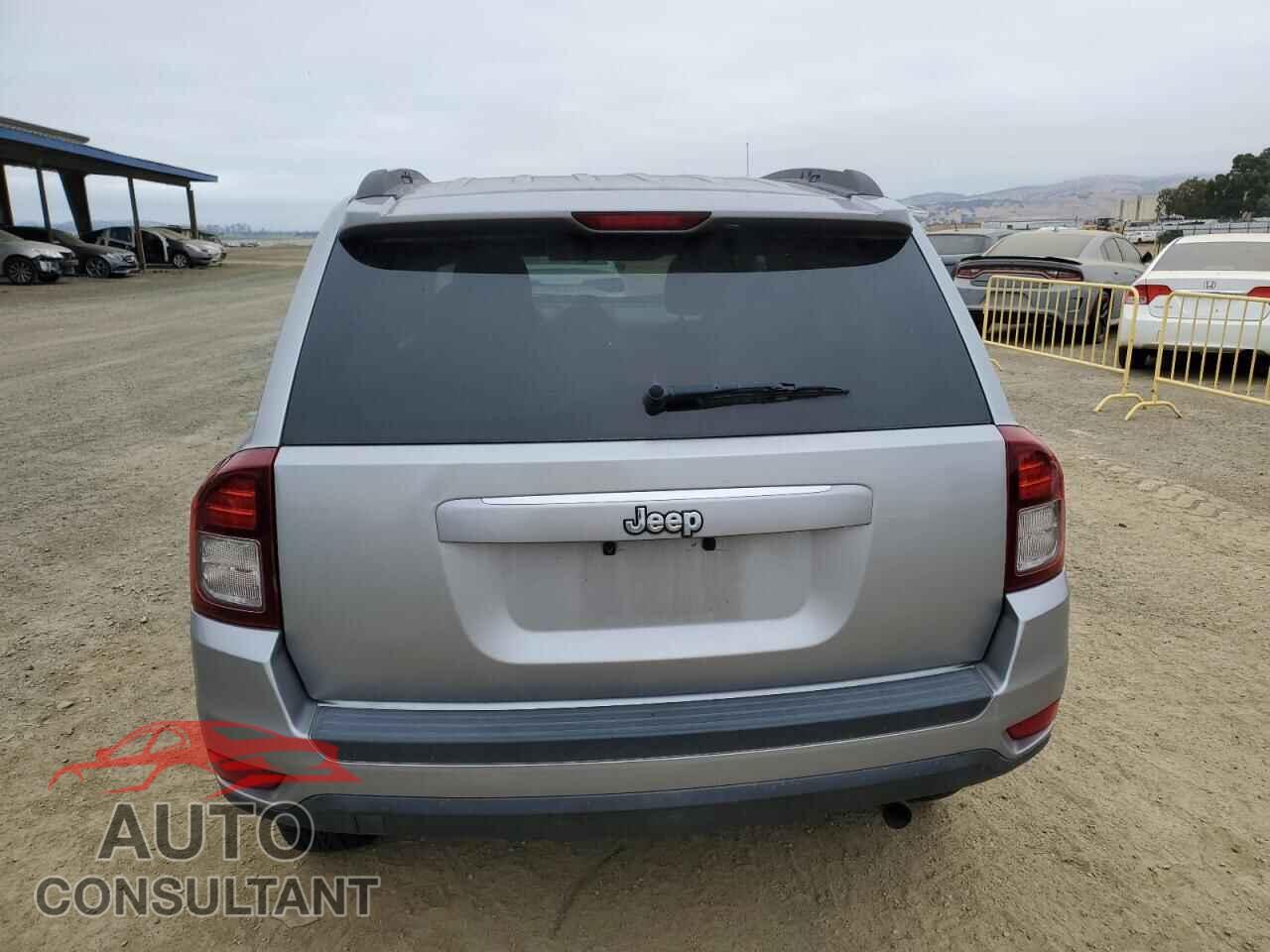 JEEP COMPASS 2015 - 1C4NJCBA0FD418540