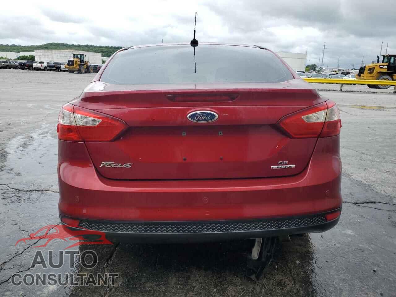 FORD FOCUS 2014 - 1FADP3F29EL441225