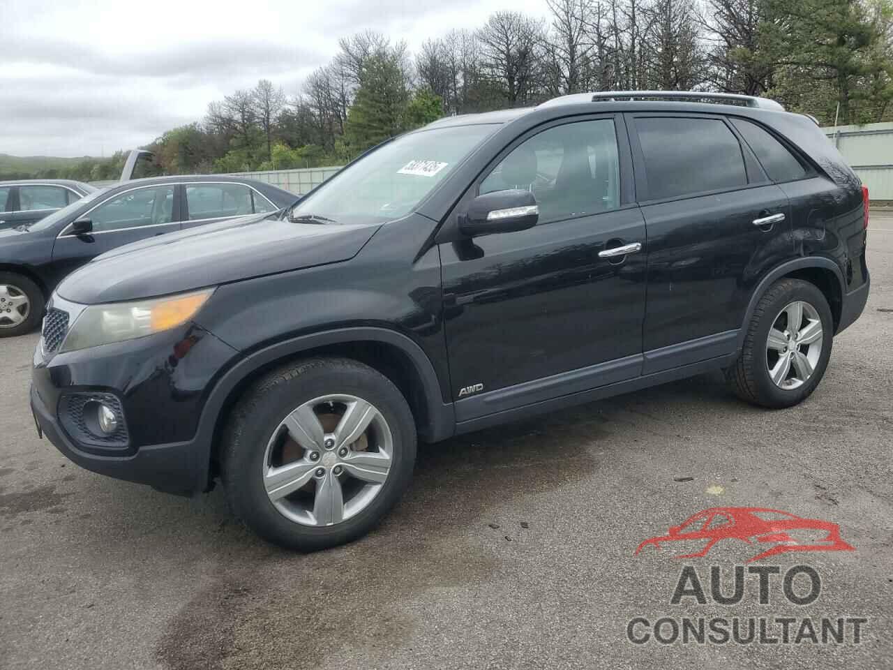 KIA SORENTO 2013 - 5XYKUDA66DG344195